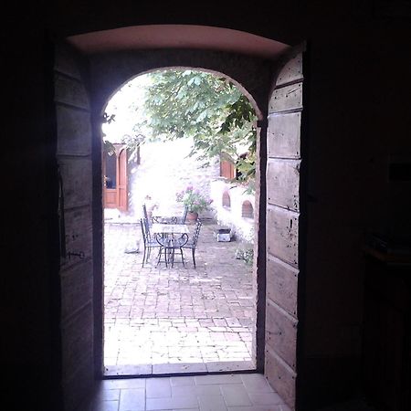 La Palombaia Guest House Spoleto Exterior photo